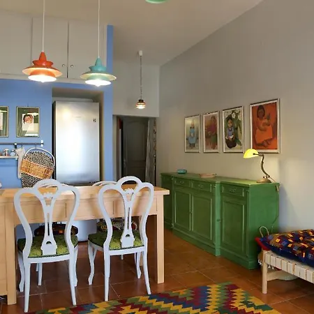 Apartment Mom's Sitia (Crete)